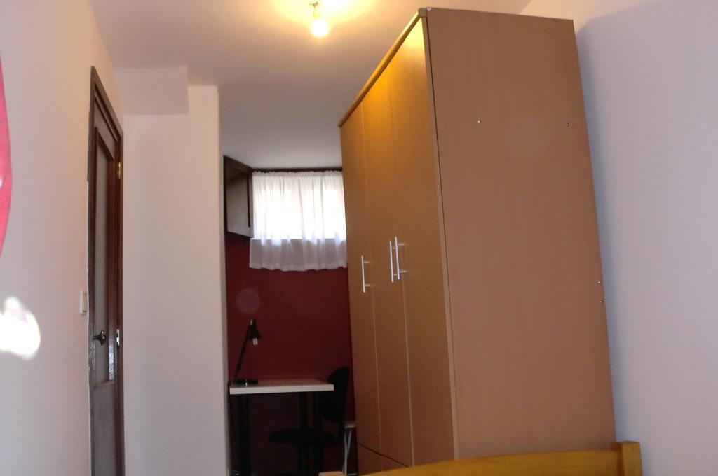The Yellow House 3 Порто Екстериор снимка